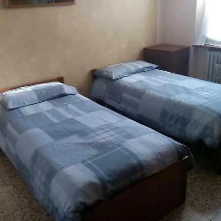 Διαμέρισμα Torba Carenno